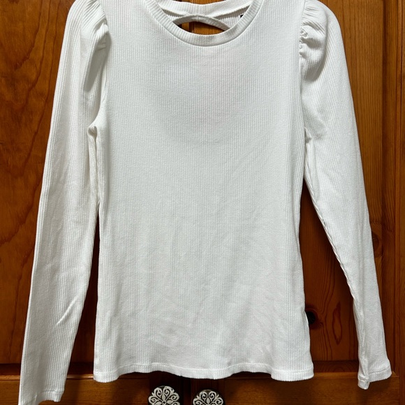 Unique GAP White Ribbed Long Sleeve Top with open back - Picture 1 of 4